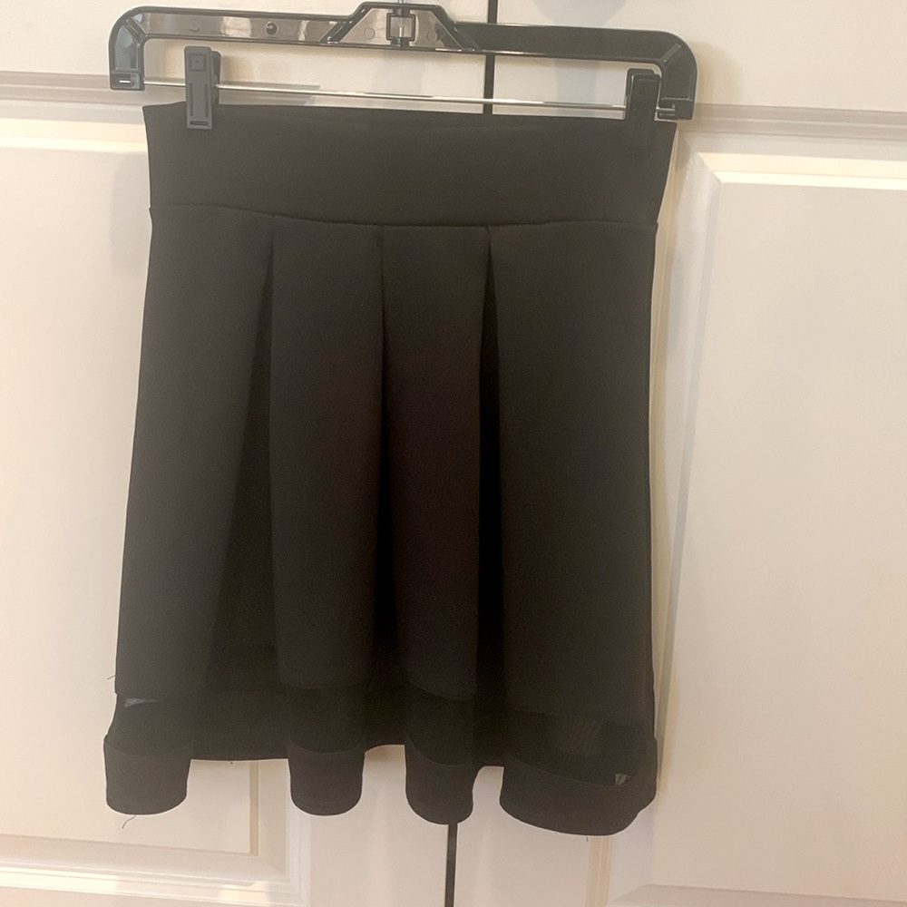 Black Rue21 mini skirt- women’s size Small